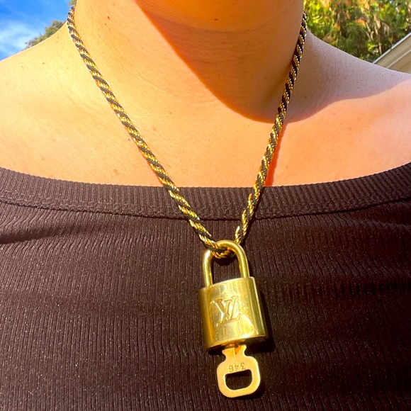 Louis Vuitton Lock Key necklace Number 346 Trifari rope chain vintage lv gold - Picture 5 of 15